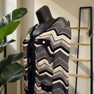 White House Black Market Women's Chevron Striped Open Knit Cardigan